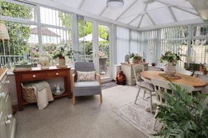 BEAUMONT AVENUE- click for photo gallery